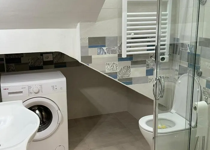 ゲストハウス B&b-guest House 'in Piazzetta' *