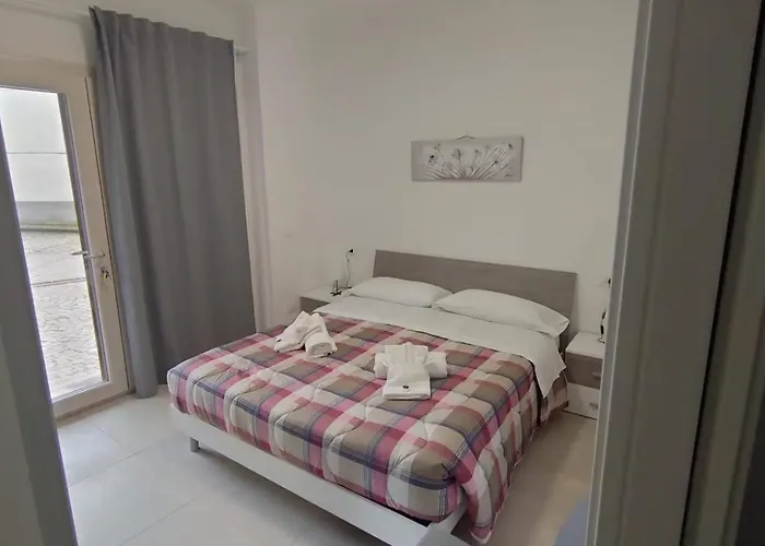 B&b-guest House 'in Piazzetta' ゲストハウス Ateleta